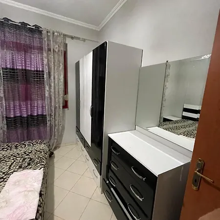 Airport & Terminal Comfort Apartment * Kashari