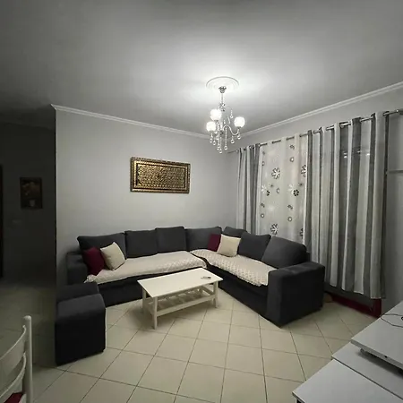 アパート Airport & Terminal Comfort Apartment